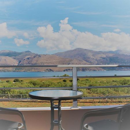 Phaedra Suites Lixouri Luaran gambar
